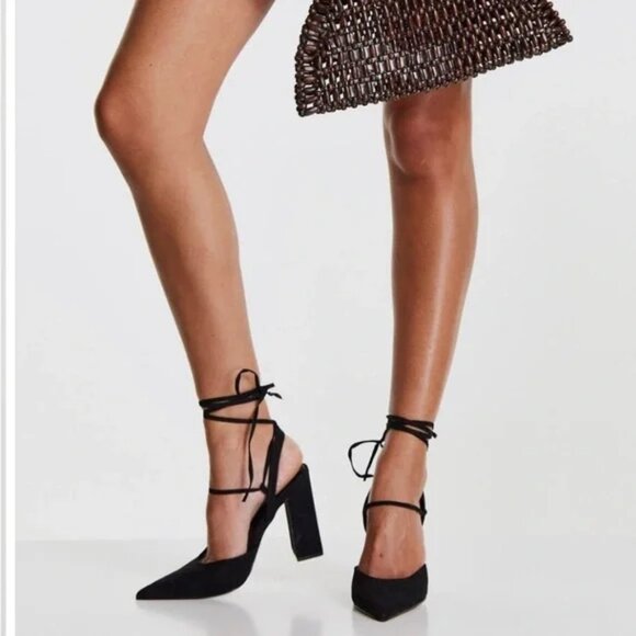 Asos Strappy Lace Up Black Pump Chunky Heel Size 9 - Picture 2 of 6